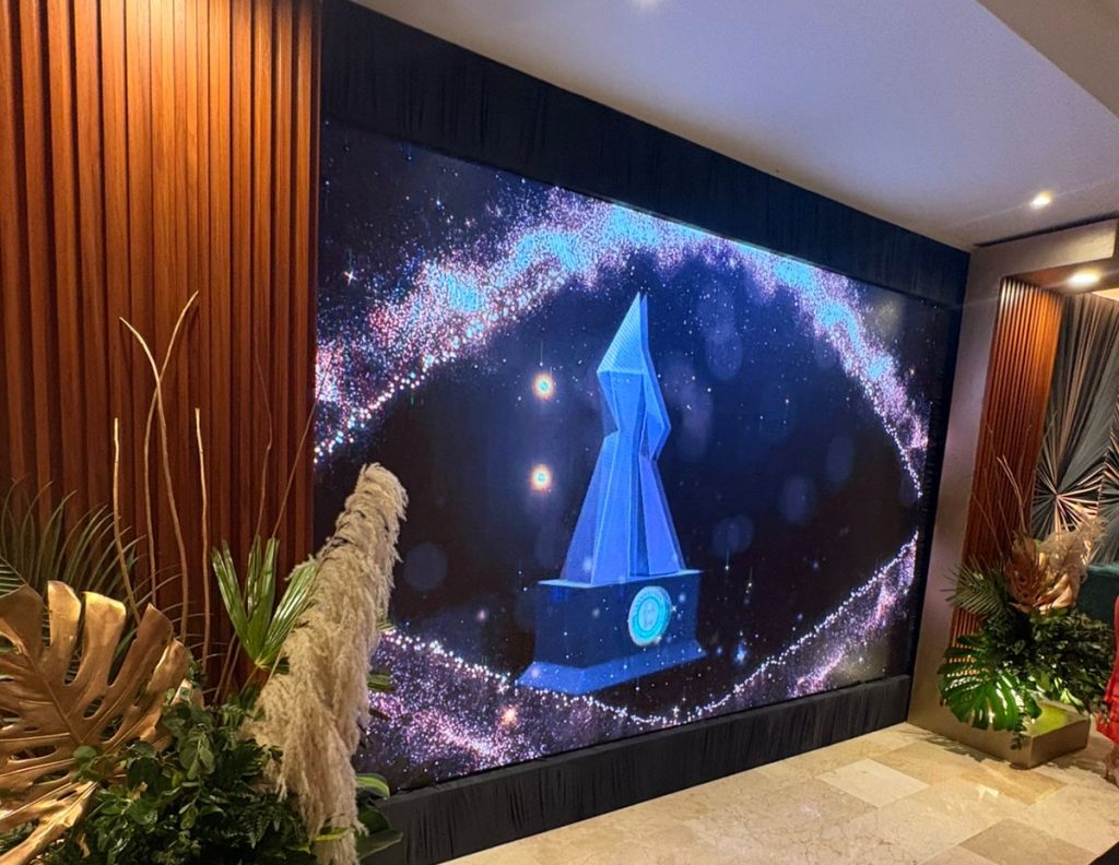 fff36ef5 888d 4fbb 9524 824357b87f42