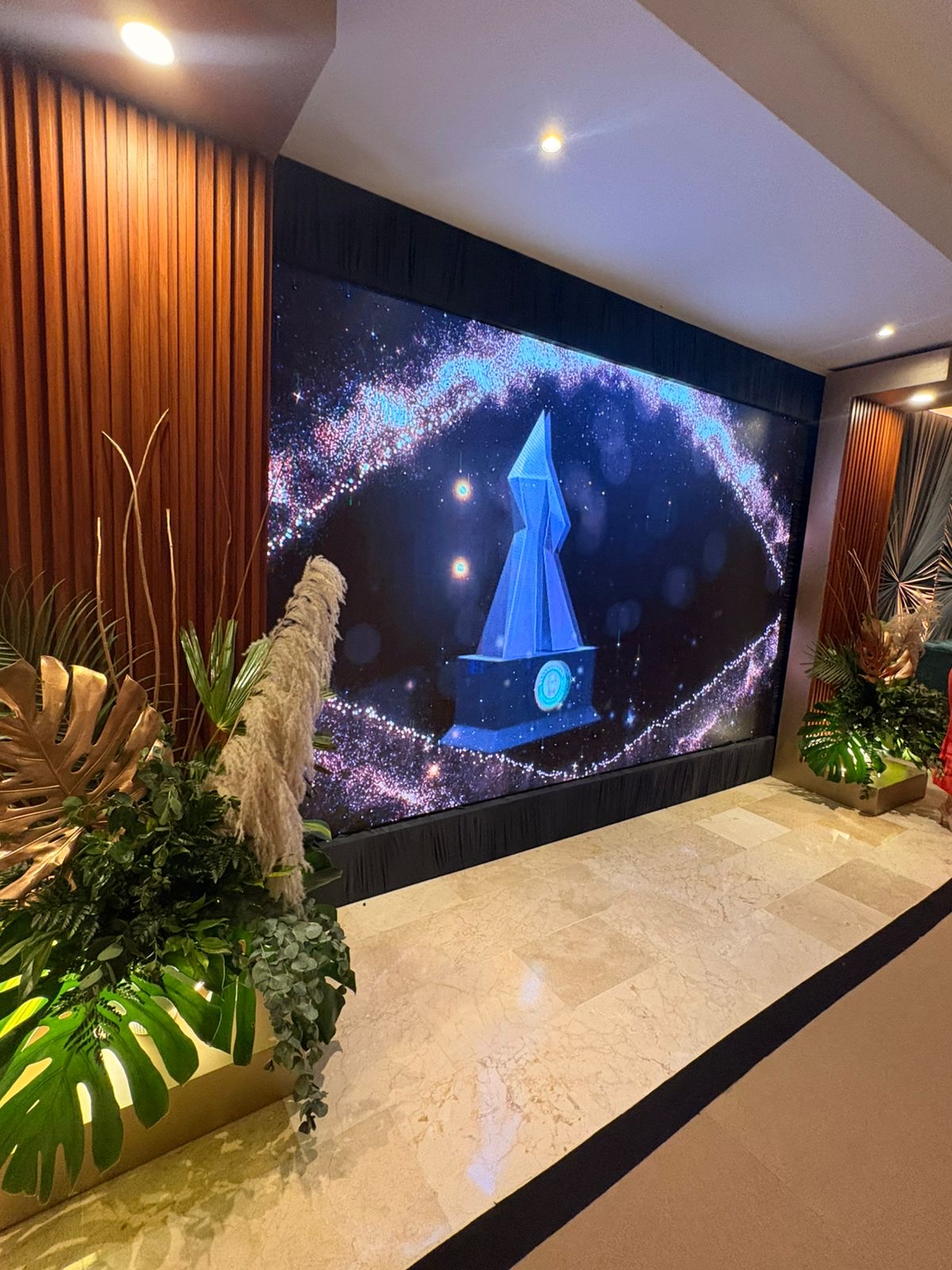 fff36ef5 888d 4fbb 9524 824357b87f42